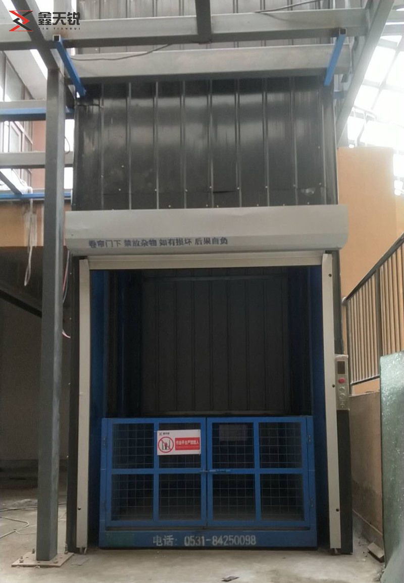 成都双轨双缸液压货梯